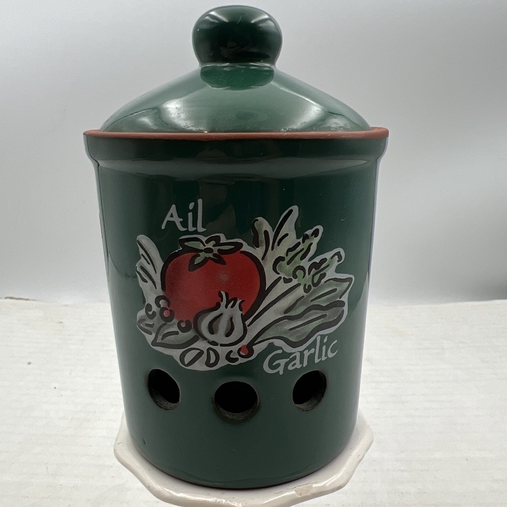 Green Garlic Keeper Canister w Lid Tomato Kitchen‎ Decor Ventilated